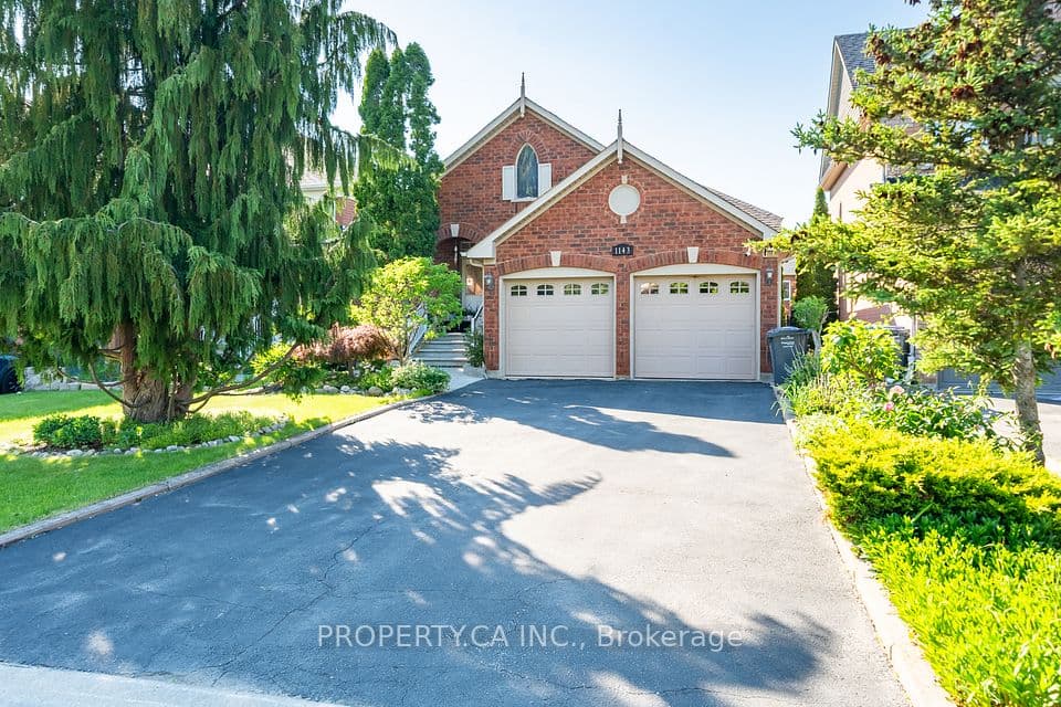 1143 Carding Mill Place, Mississauga, ON L5W 1C4 – main photo
