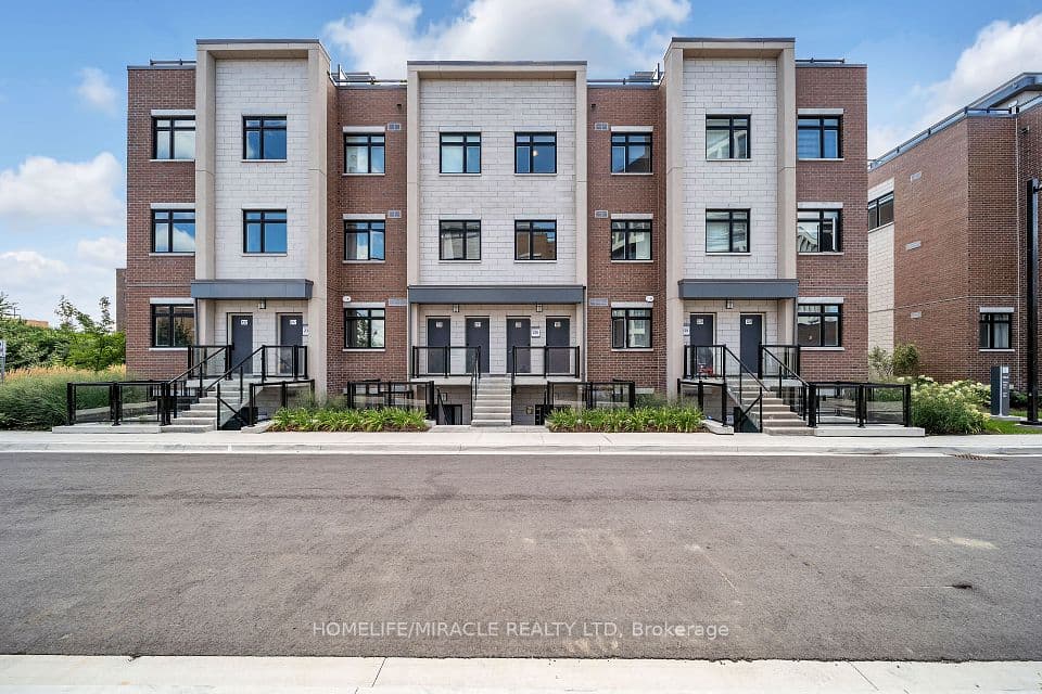 1062 Douglas Mccurdy N 230, Mississauga, ON L5G 4B1 – photo 2