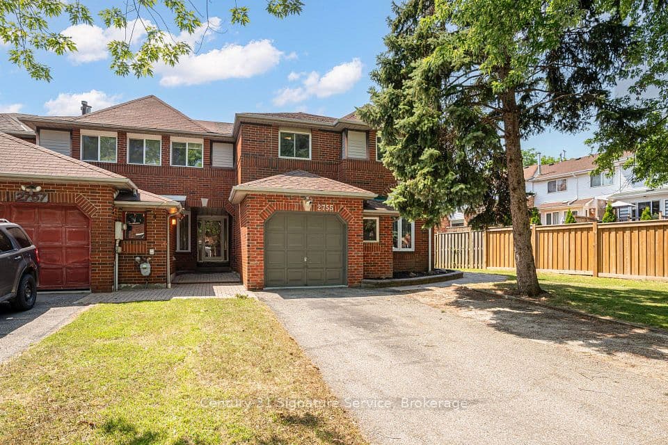 2755 Lindholm Crescent, Mississauga, ON L5M 4S1 – photo 2