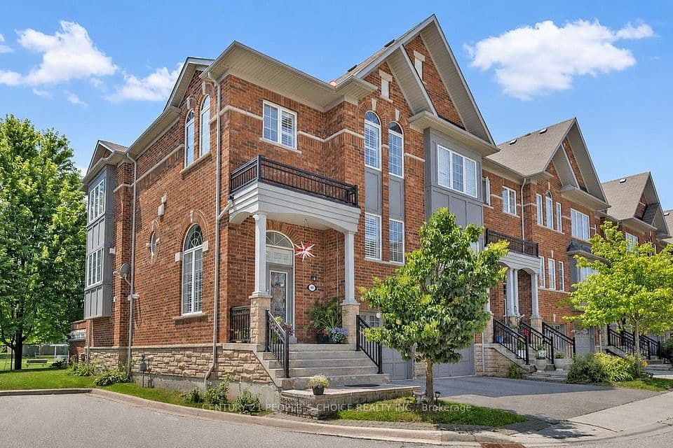 230 Paisley Boulevard W 40, Mississauga, ON L5B 0C5 – photo 3
