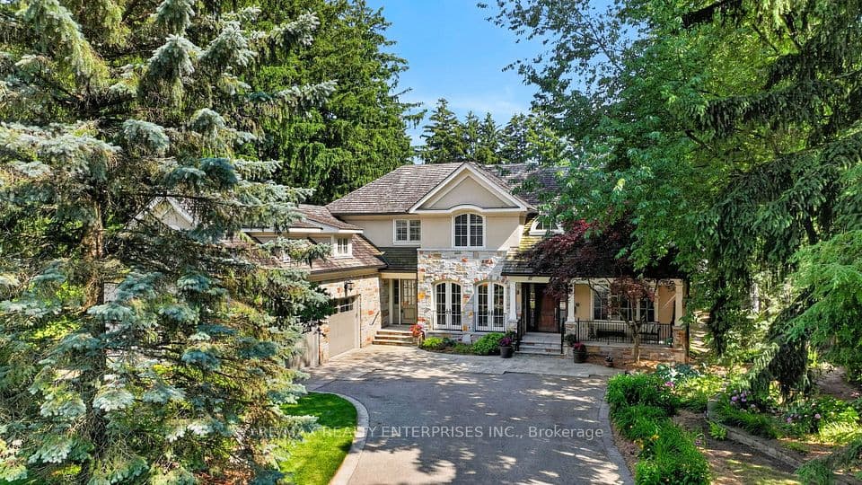 1396 Crescent Road, Mississauga, ON L5H 1P6 – photo 2