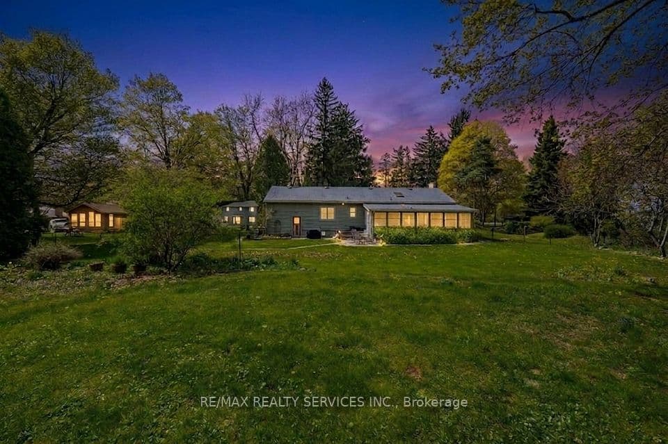 1368 2 Side Road, Burlington, ON L7P 0G9 – photo 2