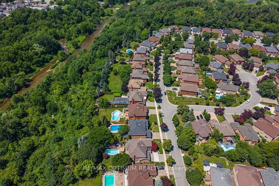 5859 Riverside Place, Mississauga, ON L5M 4X1 – photo 3
