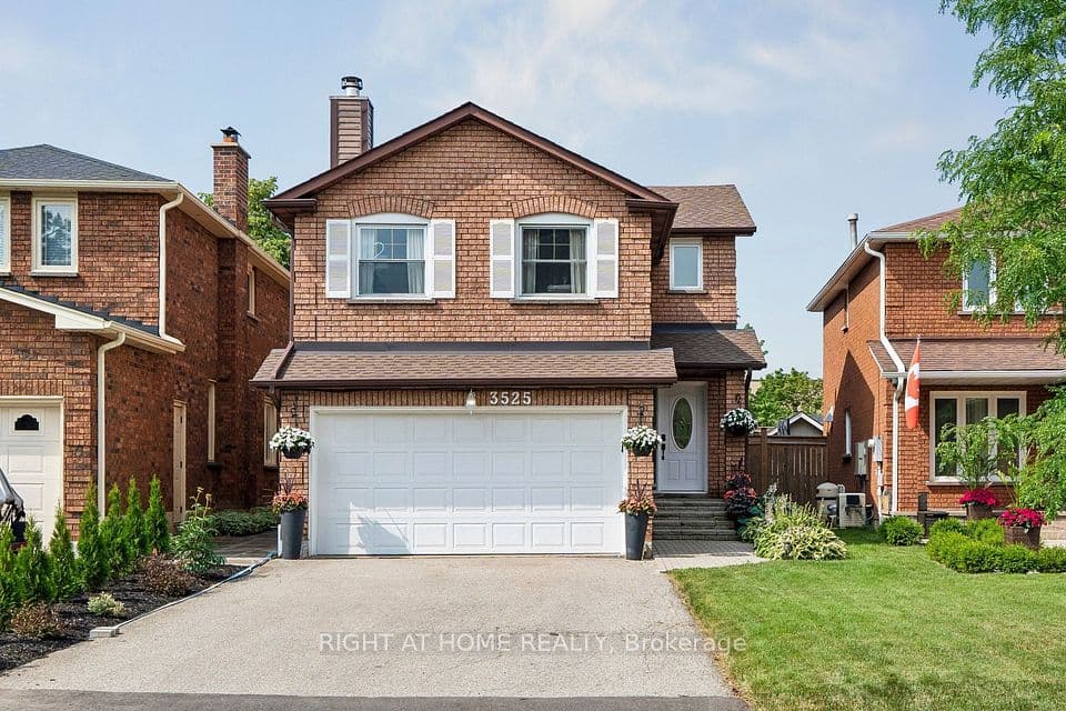 3525 Bertrand Road, Mississauga, ON L5L 4G8 – main photo