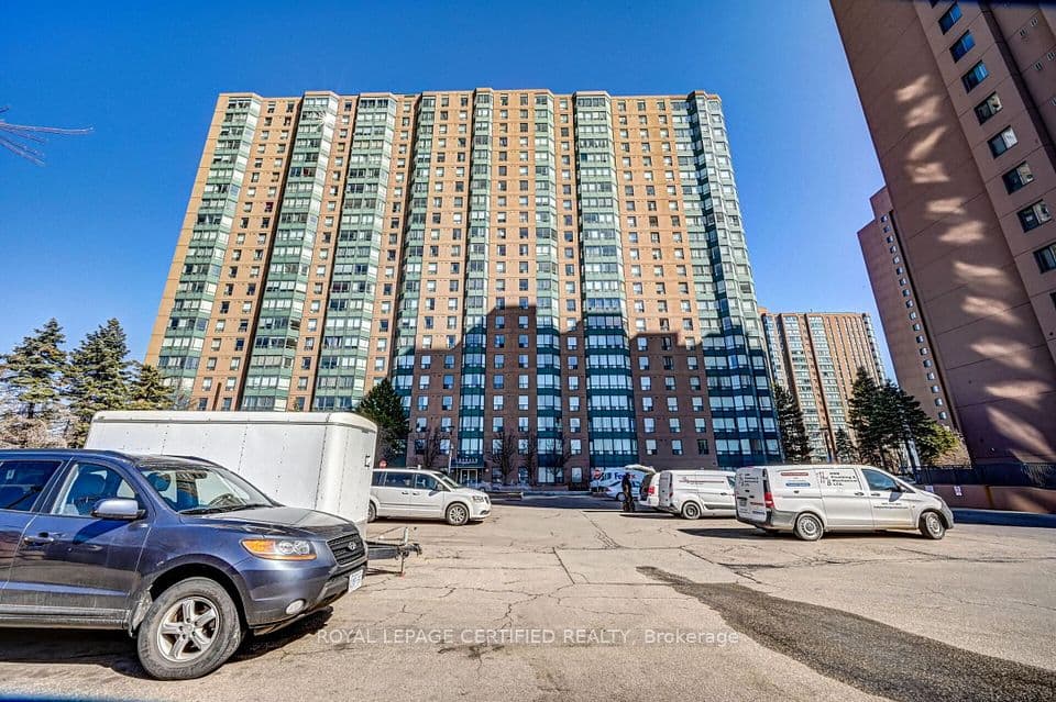 135 Hillcrest Avenue 1605, Mississauga, ON L5B 4B1 – photo 3