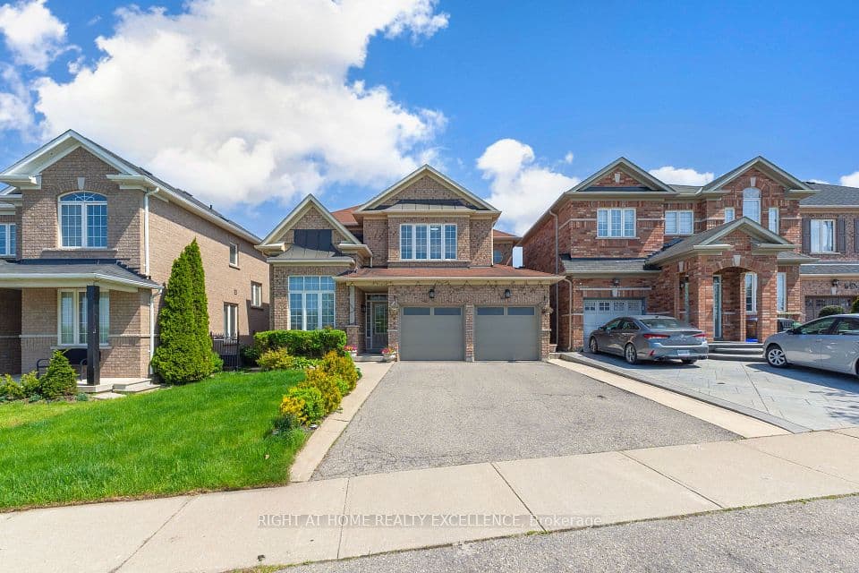 17 Keeleview Crescent, Brampton, ON L6R 0H4 – photo 2