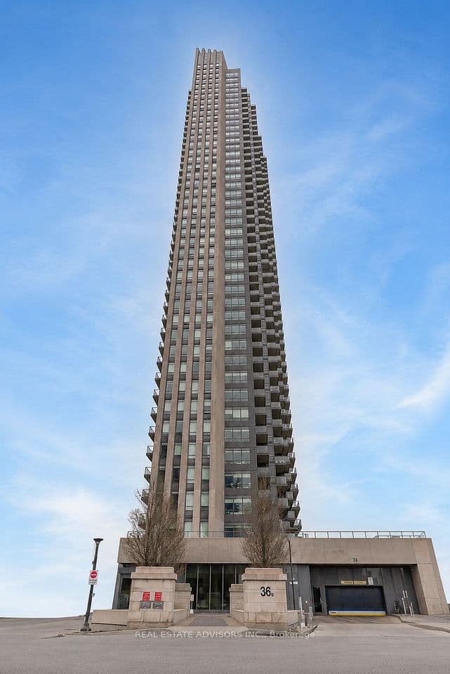 36 Park Lawn Road 4404, Toronto, ON M8Y 3H8 – main photo