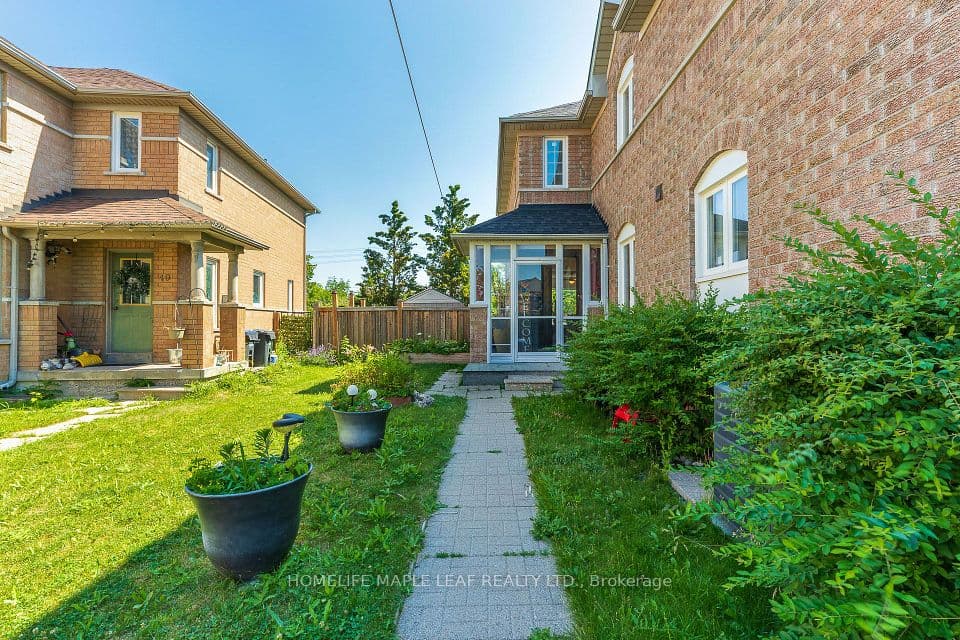 43 Morningmist Street, Brampton, ON L6R 2A6 – photo 3