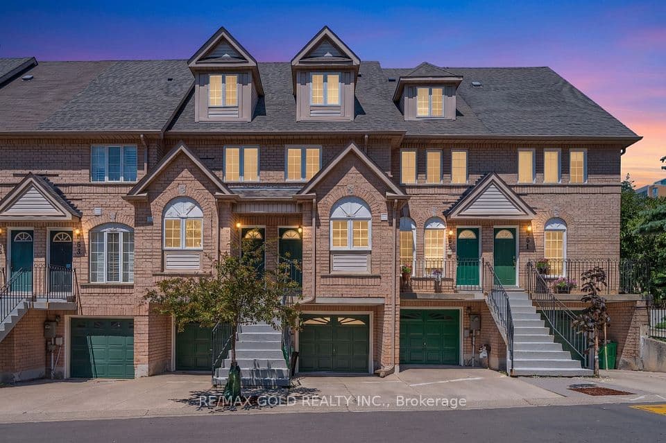 80 Strathaven Drive 53, Mississauga, ON L5R 3V9 – main photo