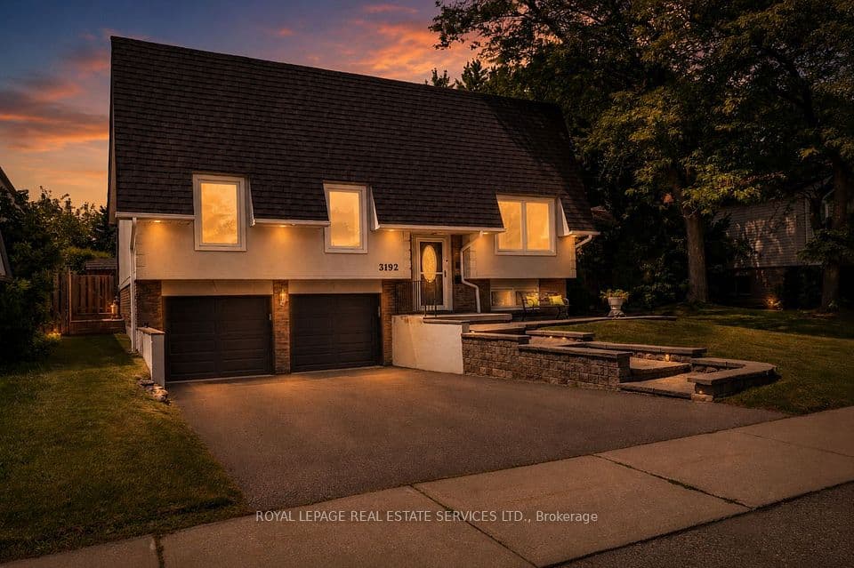 3192 Windwood Drive, Mississauga, ON L5N 2N5 – main photo