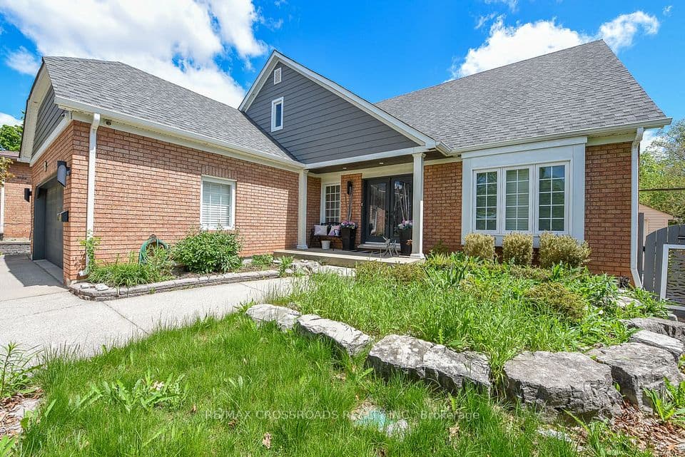 1171 Fairmeadow Trail, Oakville, ON L6M 2M7 – photo 2