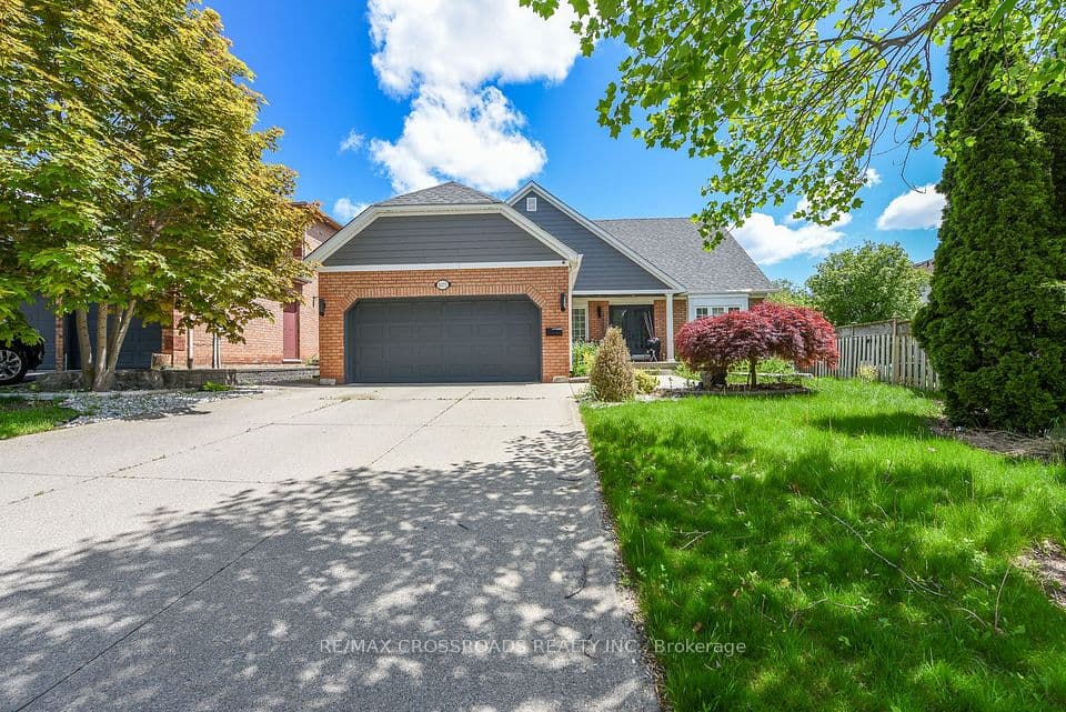 1171 Fairmeadow Trail, Oakville, ON L6M 2M7 – main photo