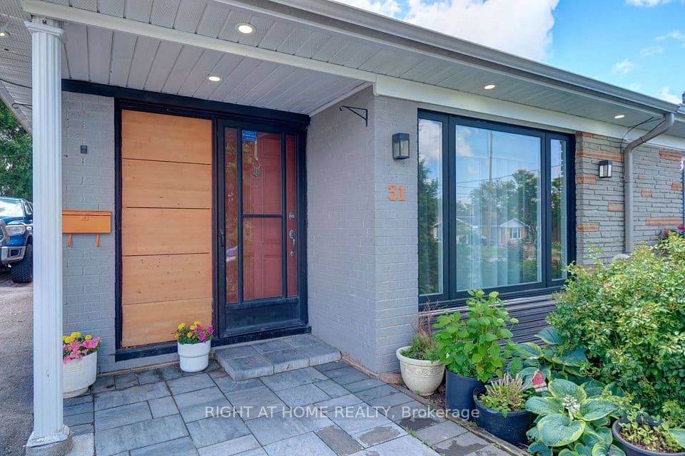 31 Frankton Crescent, Toronto, ON M3J 1C2 – photo 2