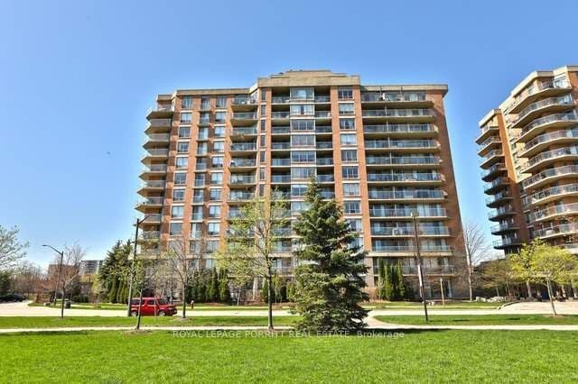 1140 Parkwest Place 901, Mississauga, ON L5E 3K9 – main photo