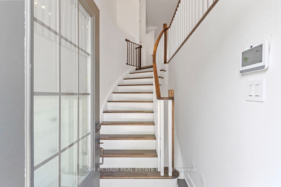 1120 Beachcomber Road, Mississauga, ON L5G 0B5 – photo 3