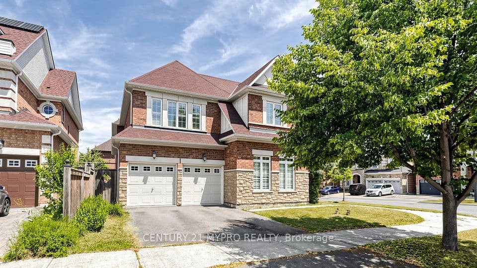 12 Sergio Marchi Street, Toronto, ON M3L 0B6 – main photo