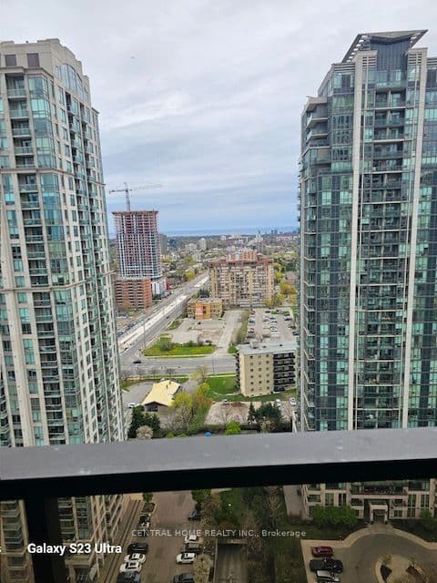 30 Elm Drive W 2206, Mississauga, ON L5B 0N6 – photo 2
