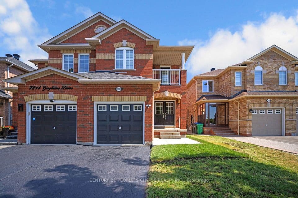7216 Gagliano Drive, Mississauga, ON L5W 1X4 – photo 3