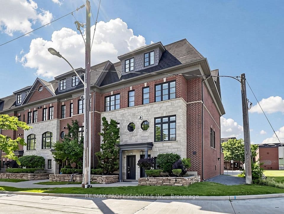 839C Oxford Street, Toronto, ON M8Z 0B3 – main photo