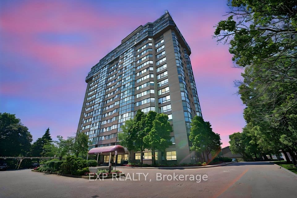 880 Dundas Street W 307, Mississauga, ON L5C 4H3 – main photo