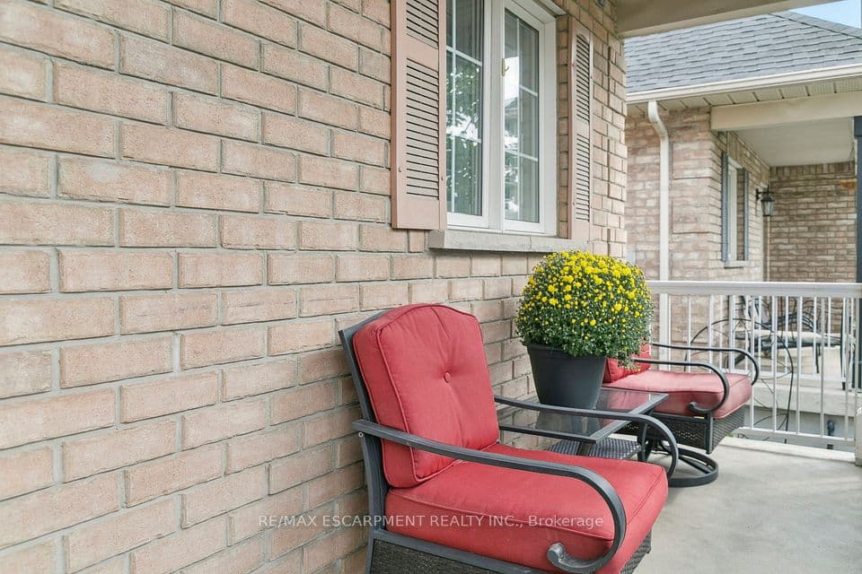 245 Centennial Forest Drive, Milton, ON L9T 5W9 – photo 3
