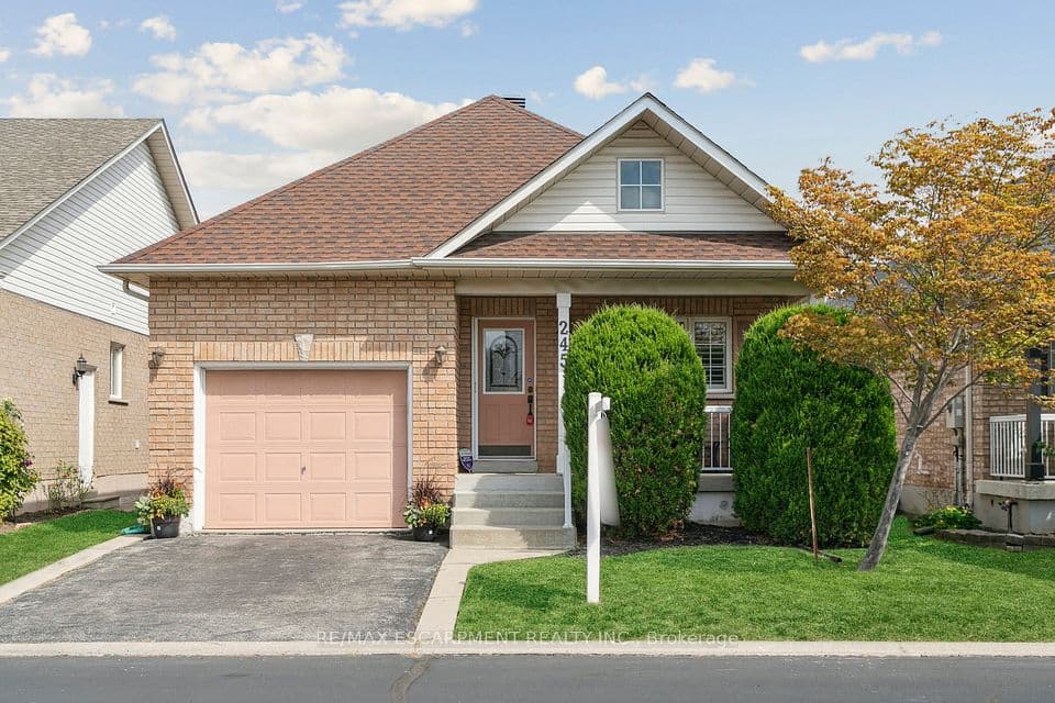 245 Centennial Forest Drive, Milton, ON L9T 5W9 – main photo