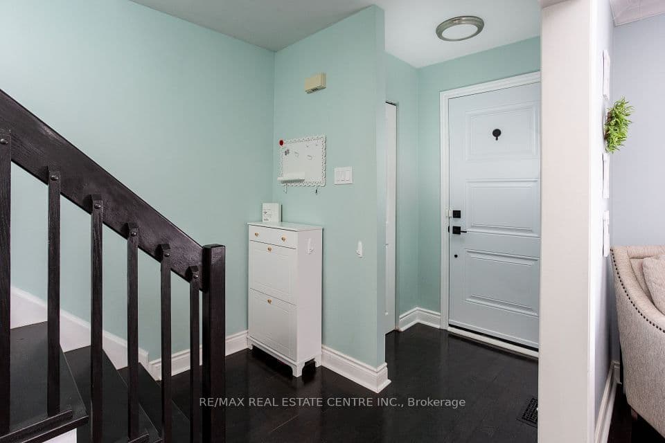 289 Archdekin Drive, Brampton, ON L6V 1Z3 – photo 3
