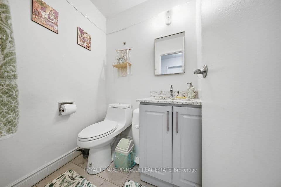 6240 Montevideo Road 19, Mississauga, ON L5N 2N7 – photo 3