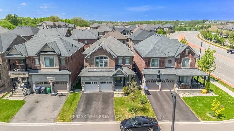 3 Prairie Creek Crescent, Brampton, ON L6Y 6C9 – photo 3