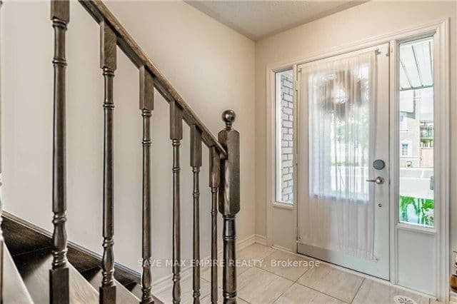 78 Aspen Hills Road, Brampton, ON L6Y 6E4 – photo 2