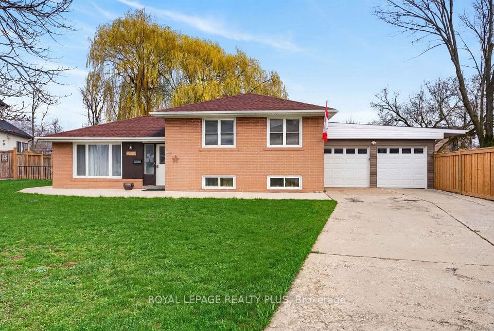 1332 Stanbury Road, Oakville, ON L6L 2J4 – main photo