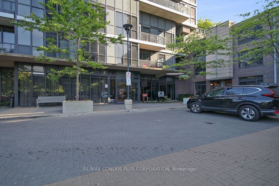 9 Valhalla Inn Road 1802, Toronto, ON M9B 1S9 – photo 3