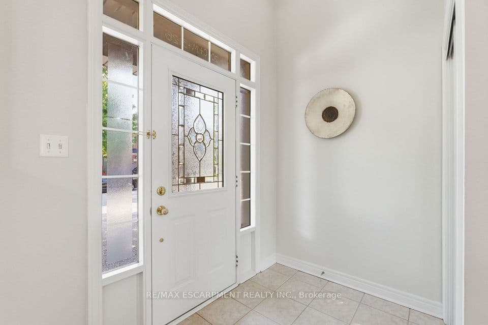 2241 Glazebrook Circle, Oakville, ON L6M 5B5 – photo 3