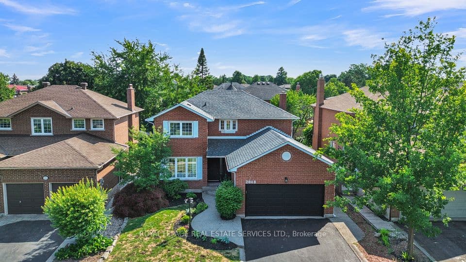 2048 Sixth Line, Oakville, ON L6H 3N2 – photo 2