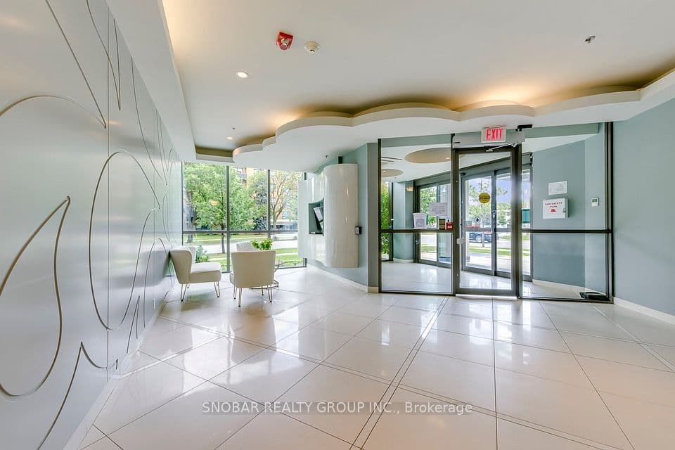 80 Esther Lorrie Drive 618, Toronto, ON M9W 0C6 – photo 3