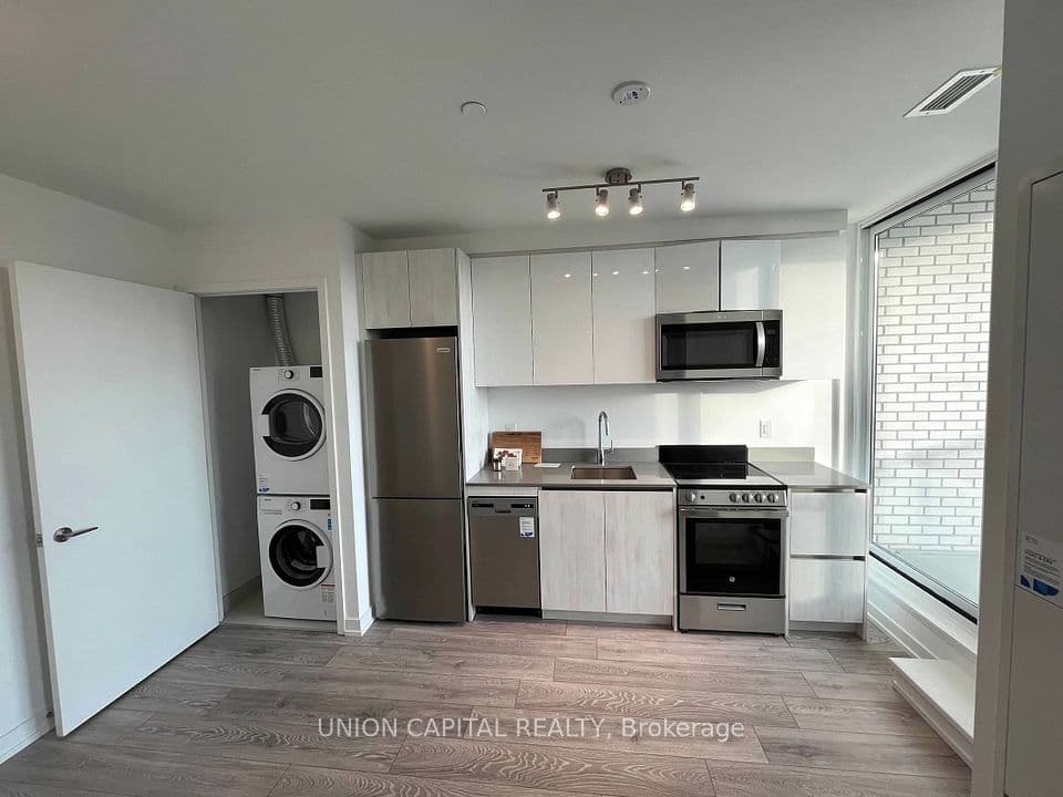 3100 Keele Street 320, Toronto, ON M3M 0E1 – photo 3