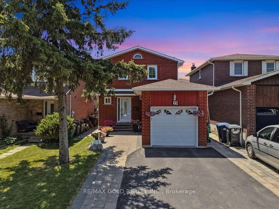 29 Tralee Street, Brampton, ON L6Z 2Z6 – main photo