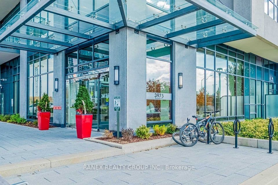 3975 Grand Park Drive 313, Mississauga, ON L5B 4M6 – photo 2