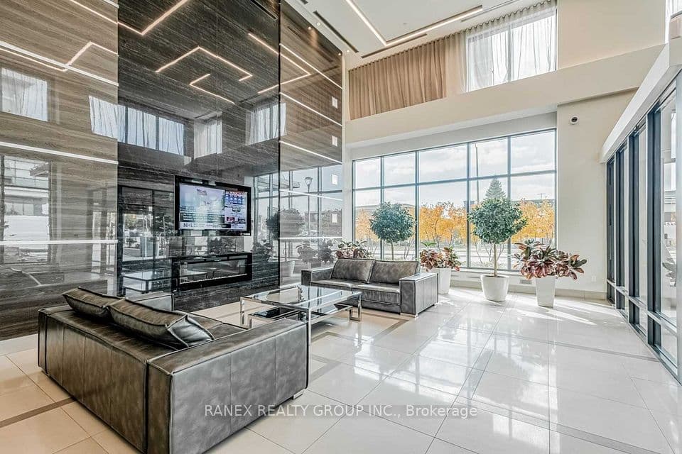 3975 Grand Park Drive 313, Mississauga, ON L5B 4M6 – photo 3