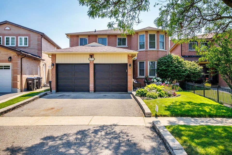 6187 Camgreen Circle, Mississauga, ON L5N 4N5 – main photo