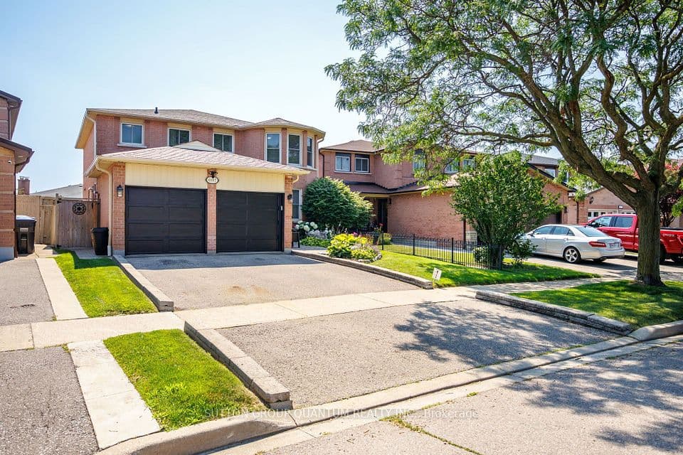 6187 Camgreen Circle, Mississauga, ON L5N 4N5 – photo 2