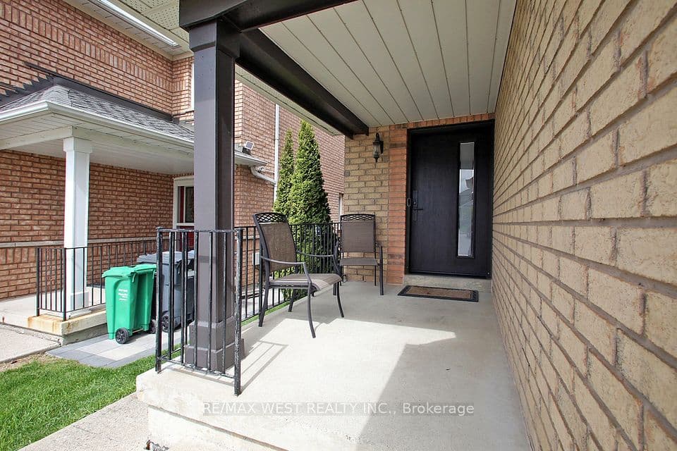 115 Grapevine Road, Caledon, ON L7E 2M6 – photo 3