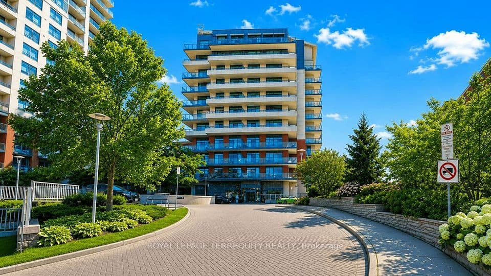 35 Fontenay Court 202, Toronto, ON M9A 0E2 – main photo