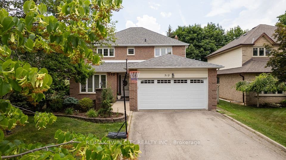 512 Hawthorne Crescent, Milton, ON N9T 4N8 – main photo