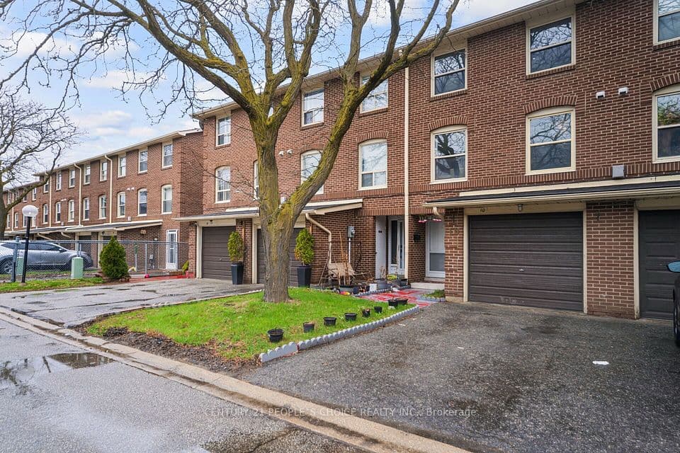 10 Eden Park Drive, Brampton, ON L6T 3A5 – photo 2