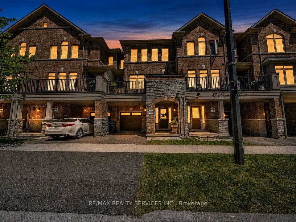 29 Haymarket Drive, Brampton, ON L7A 5C3 – photo 2