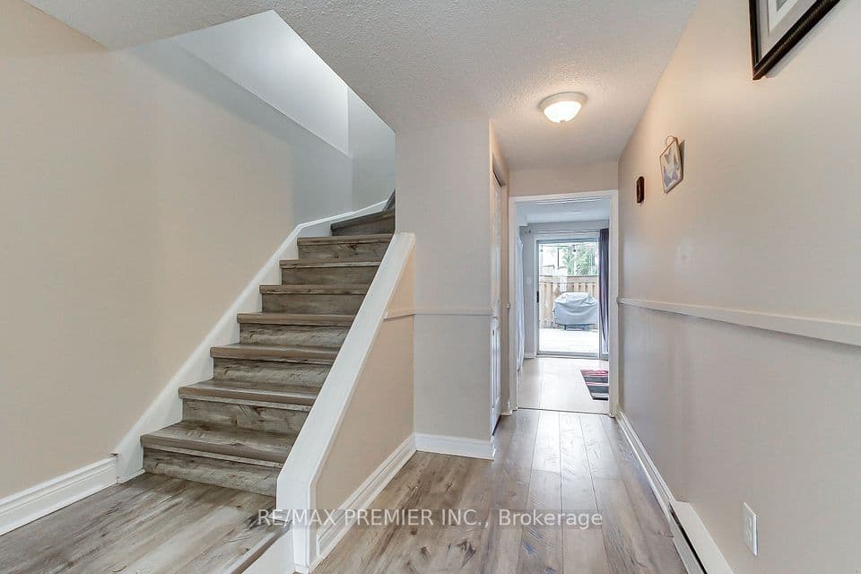 2651 Aquitaine Avenue 56, Mississauga, ON L5N 1V5 – photo 3