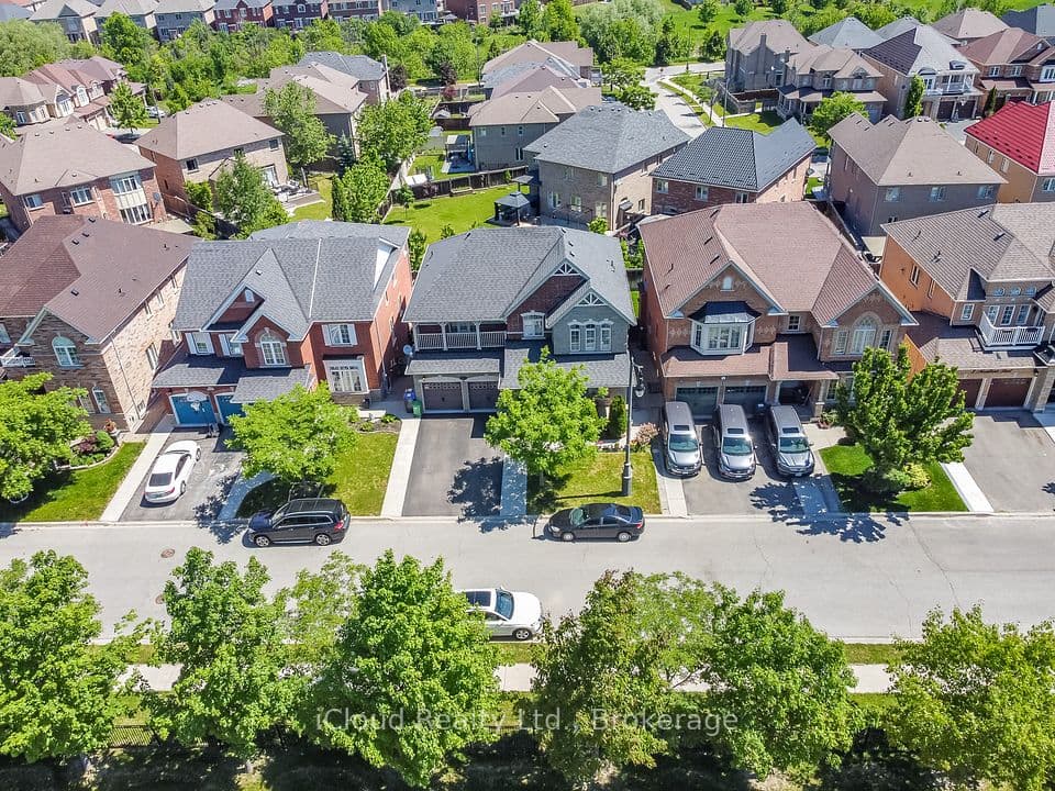 7 Merrittonia Street, Brampton, ON L6X 0Y9 – main photo