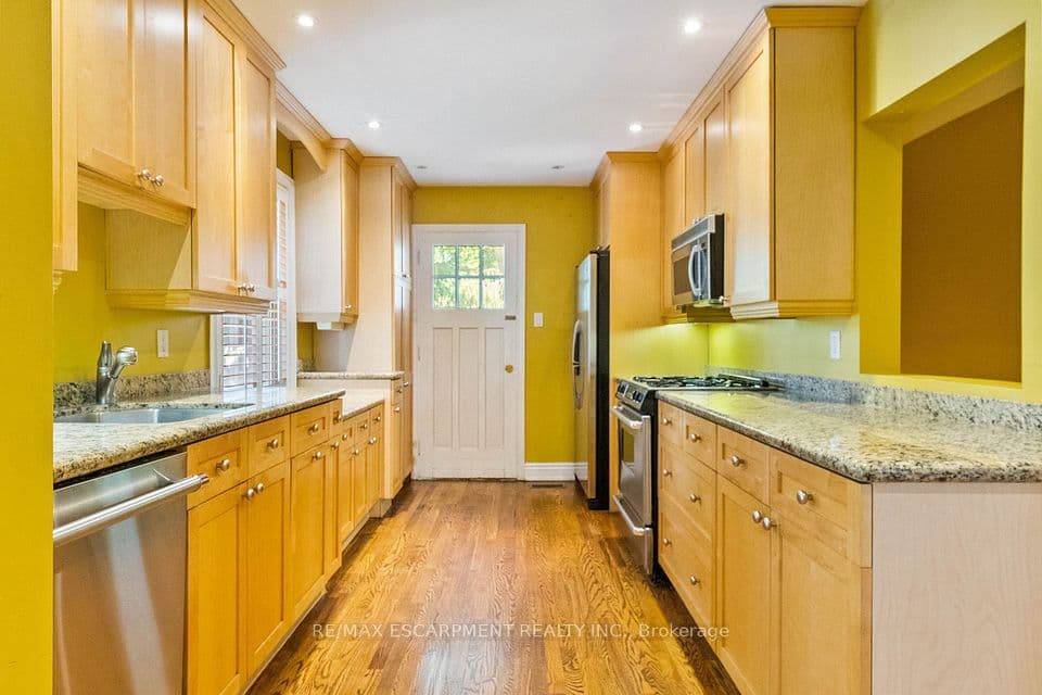1273 Clarkson Road N, Mississauga, ON L5J 2W4 – photo 3