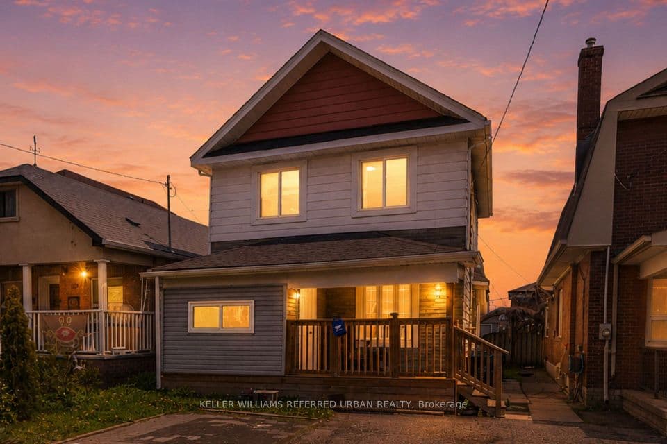 107 Twenty Fourth Street, Toronto, ON M8V 3N7 – main photo